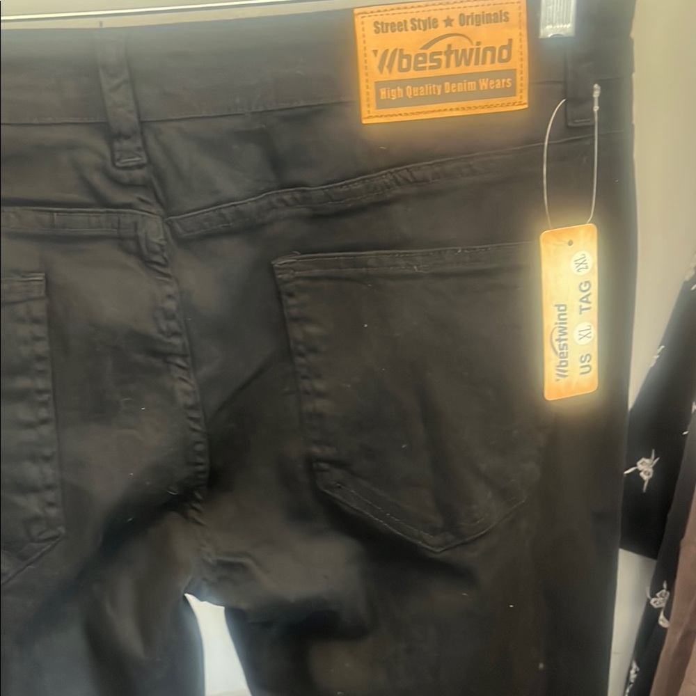 Black Wide-Leg Pants - Picture 6 of 7
